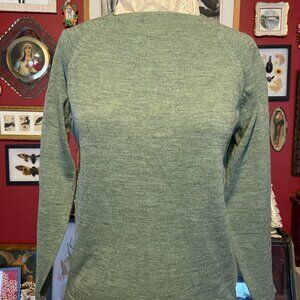 Vintage Sea Foam Green 100% Virgin Wool Glasgo Sweater 1950 to 1960 Back Zipper